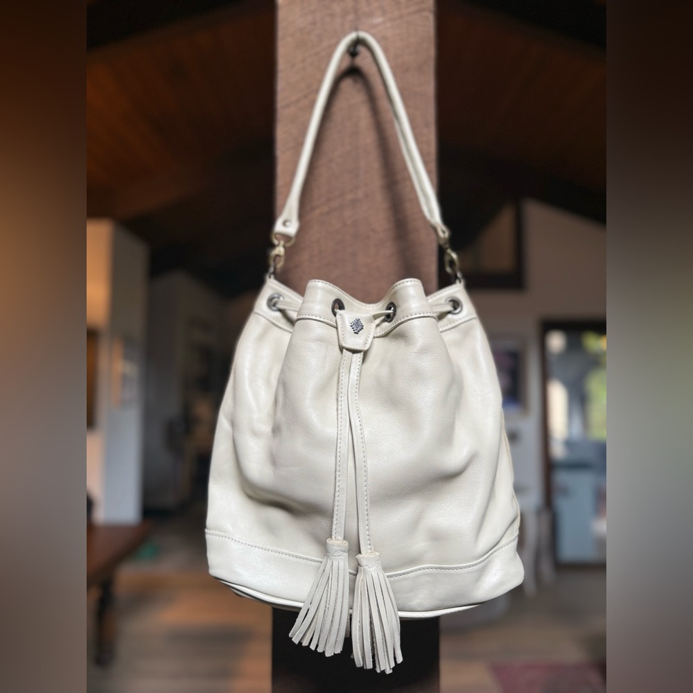 Nena & Co. Bucket Bag in Bone